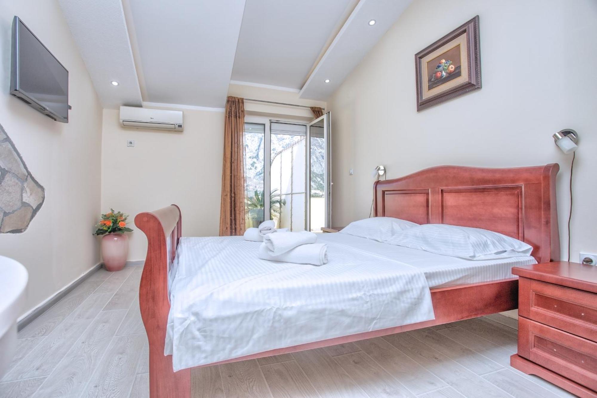 Apartments Bella Vista Kotor Room photo