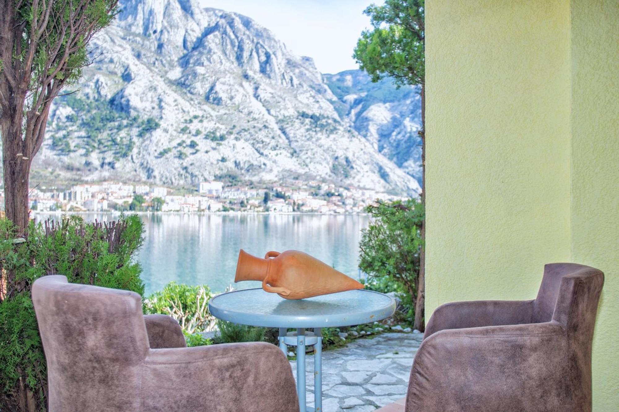 Apartments Bella Vista Kotor Room photo