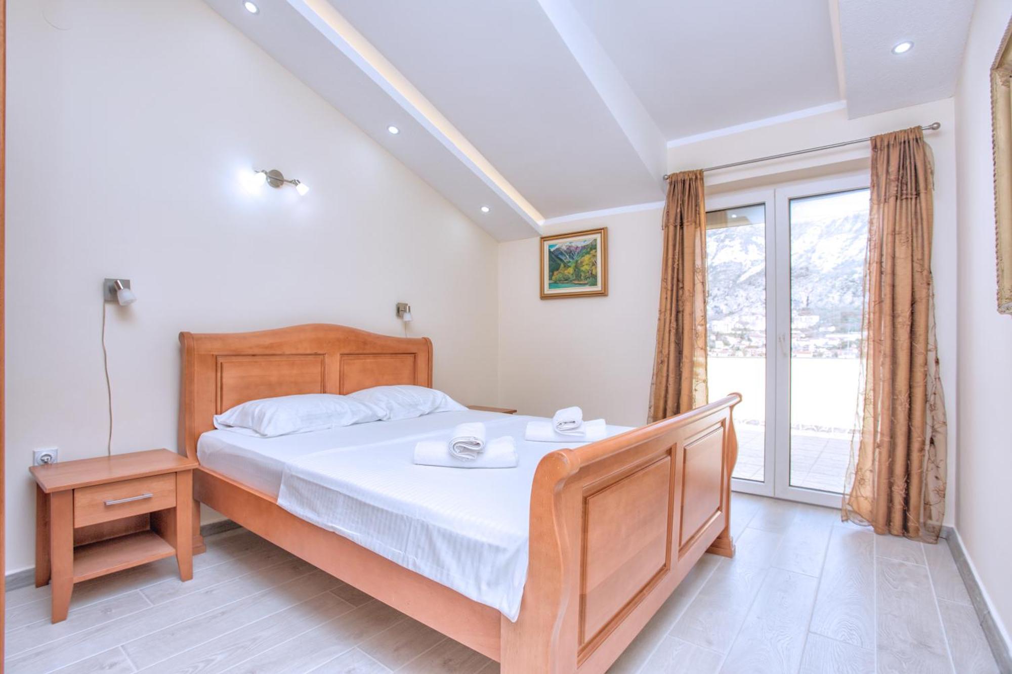 Apartments Bella Vista Kotor Room photo