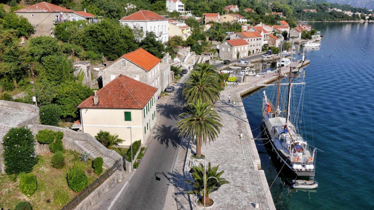 Apartments Bella Vista Kotor Exterior photo
