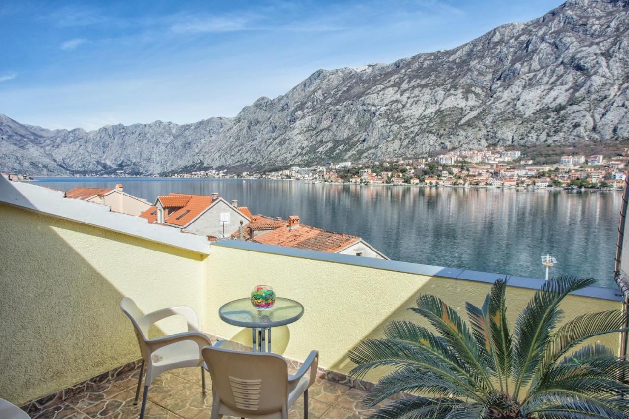 Apartments Bella Vista Kotor Exterior photo