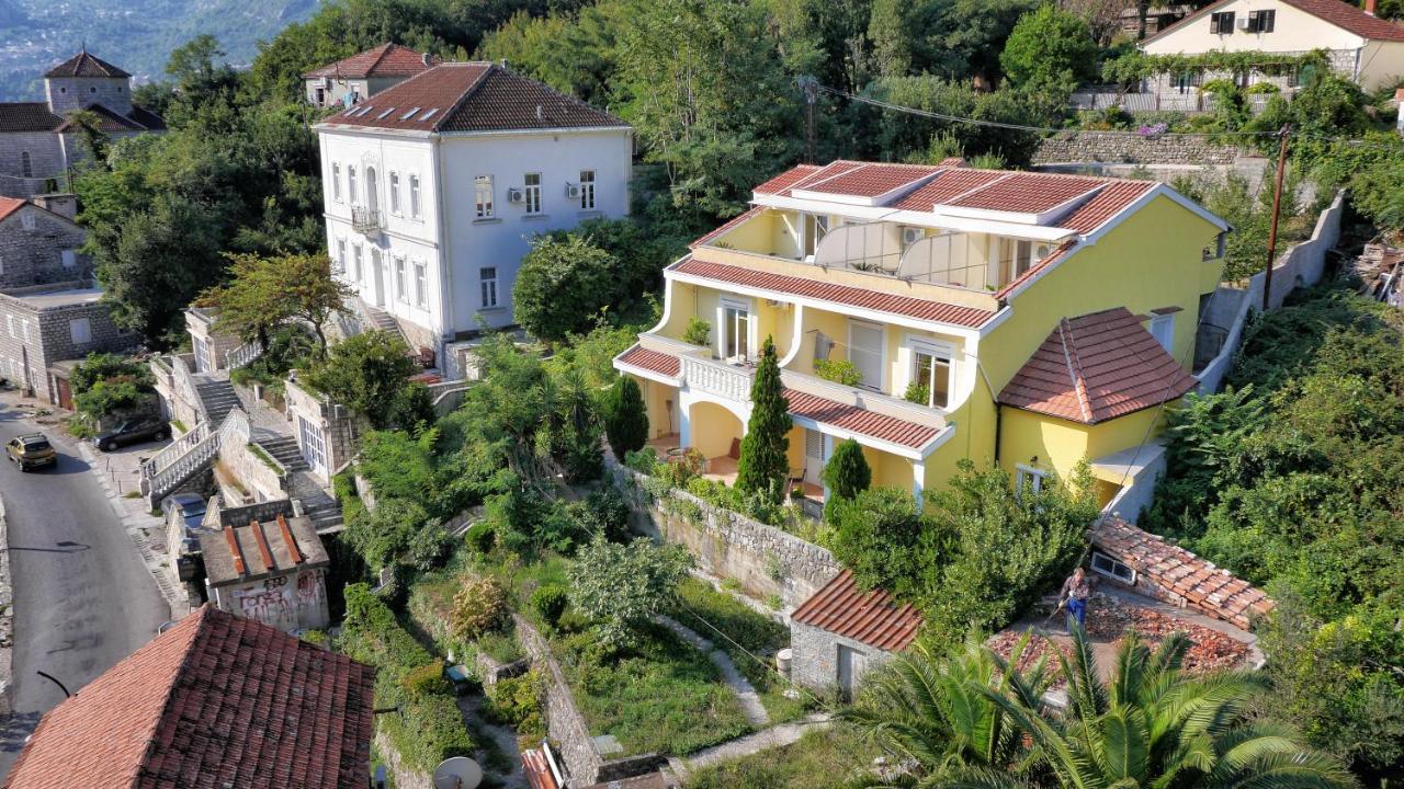 Apartments Bella Vista Kotor Exterior photo